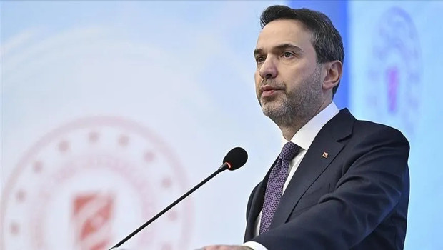 Bakan Bayraktar, Lübnanlı mevkidaşı Saddi ile petrol ve gaz alanlarında işbirliğini görüştü haber görseli