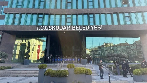 Üsküdar Belediyesi soruşturmasında 3 şüpheli hakkında tutuklama talebi haber görseli
