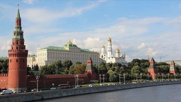 Kremlin: Ukrayna'ya askeri yük taşıyan gemiler yok edilmeye devam edecek