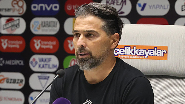 İlhan Palut: 'En kısa sürede düzlüğe çıkmalıyız!' haber görseli