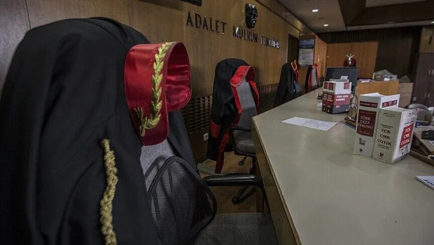 Ergenekon davasında görev yapan 21 ihraç hakim ve savcı hakkında yeni karar