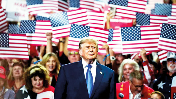 Demokratlar dosyaları hazırladı... Ara seçim sonrası Trump’a soruşturma dalgası haber görseli