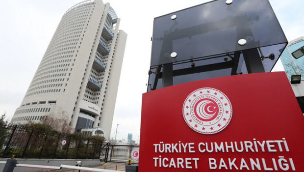 'Bosna kasabı' görselli skandal çorap! Bakanlık harekete geçti