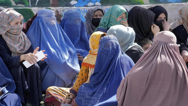 İtalya'da burka yasağı gündemde: Meloni hükümeti harekete geçti