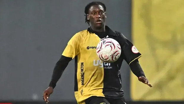 Kalp krizi şüphesiyle hastaneye kaldırılmıştı: İstanbulsporlu Elvin Mendy'den iyi haber haber görseli