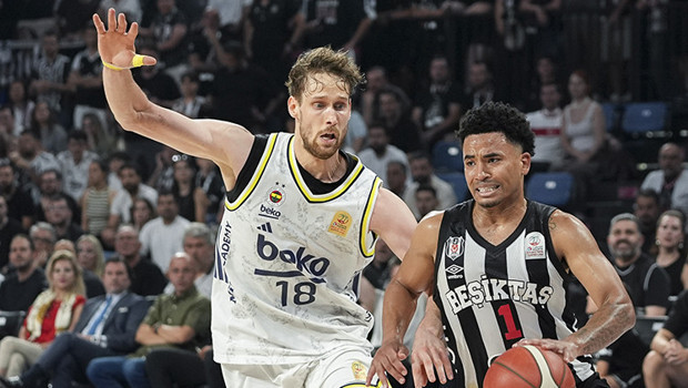 Basketbolda 39. Erkekler Cumhurbaşkanlığı Kupası, yarın sahibini bulacak haber görseli