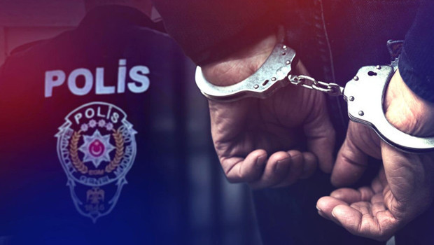 Mersin'de 79 yıl hapis cezası olan kırmızı bültenle aranan firari yakalandı