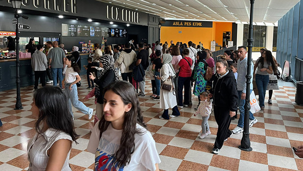 Türkiye sinema festivali iki günde 777 bin seyirciyle rekor kırdı