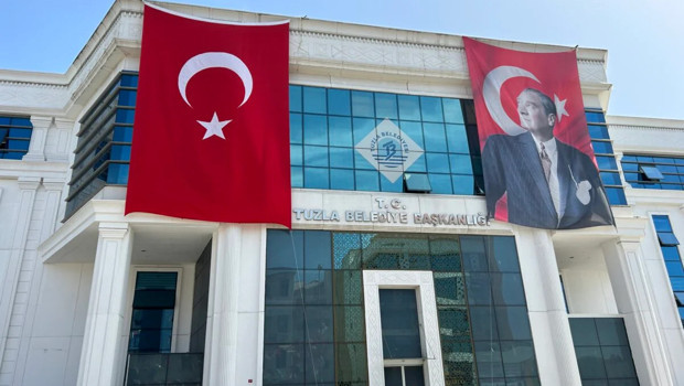 Tuzla Belediye Başkanı Bingöl'den, ilçede iki mahallede oluşan koku şikayetine ilişkin açıklama