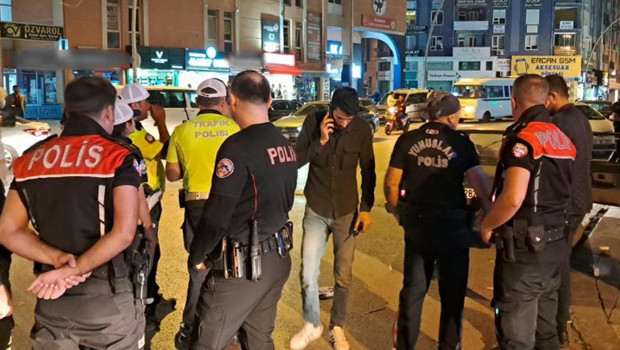 Karaman'da iki kişi arasındaki kavgaya yakınları da dahil oldu: 6 yaralı haber görseli