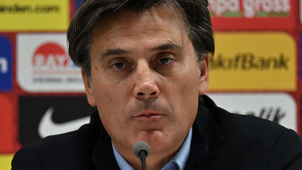 Vincenzo Montella'dan eleştirilere yanıt: 'Desteğe inanıyorum!' haber görseli