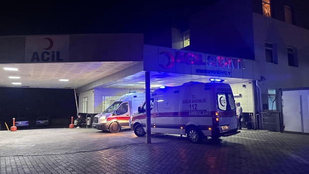 İzmir’de 80 işçi gıda zehirlenmesi şüphesiyle hastaneye kaldırıldı