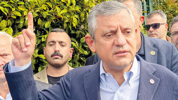 Özel: Dimdik ayaktayız