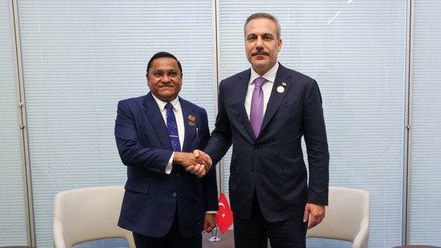 Dışişleri Bakanı Hakan Fidan, Sri Lankalı Bakan Herath ile görüştü haber görseli