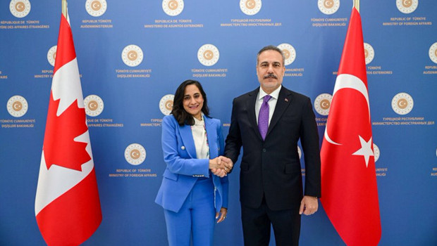 Dışişleri Bakanı Hakan Fidan Kanadalı mevkidaşı Anand ile görüştü haber görseli