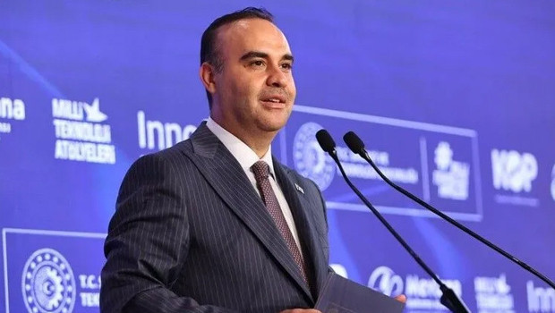 Bakan Kacır: Organize sanayi bölgelerimizi büyütmeye devam ediyoruz