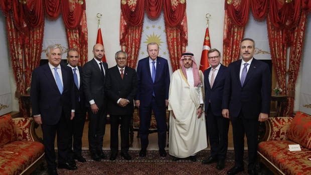 Cumhurbaşkanı Erdoğan, Türkiye'ye gelen dışişleri bakanlarını kabul etti