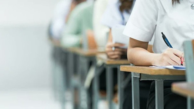 Öğrencinin mesajı bir ilçeyi alarma geçirdi! 'Pazartesi okula gelmeyin, kötü şeyler olacak'