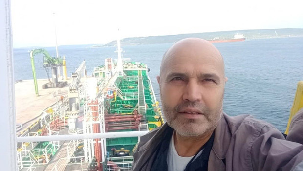 Batan gemi faciasının 57'nci gününde acı teşhis: 2'nci kaptanın naaşı İzmir'de defnedilecek