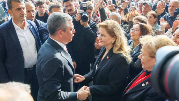 "Yeni Parti’ye geçeceğiz dedikleri gün operasyon oluyor"