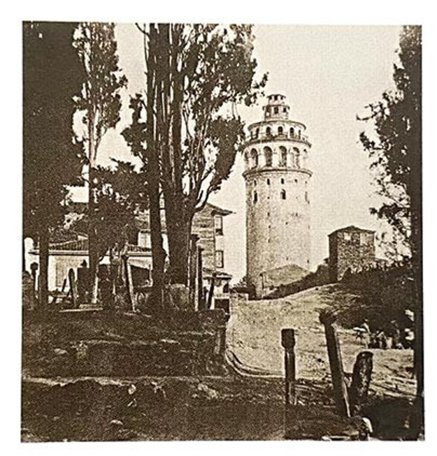 Galata Kulesi’nin bu hali merak uyandırdı... Külah nerede