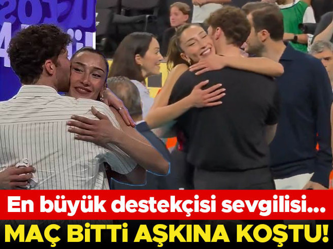 Maç bitti aşkına koştu