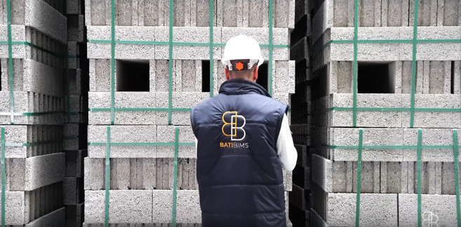 Sektörün kural koyucu firmaları arasındayız