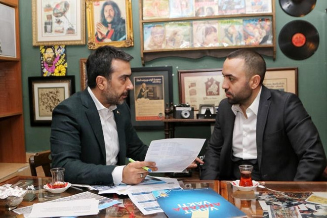 İş yaptırmıyorlar algısına oynuyor belediye başkanlığını beceremiyor