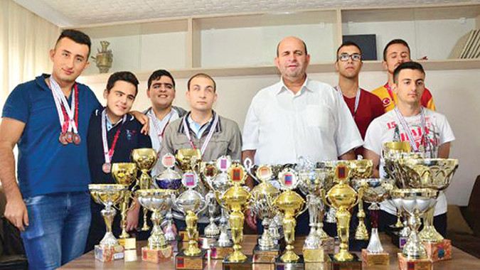 Memleketimden insan manzaraları