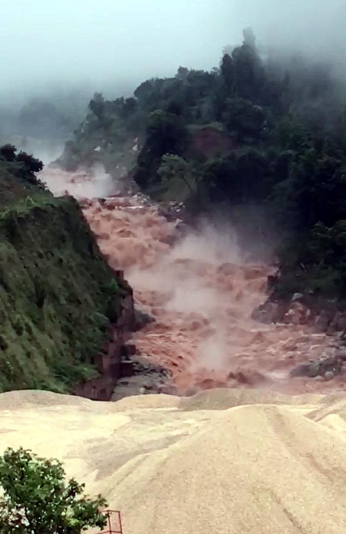 Zonguldak, Bartın, Kastamonu, Karabük ve Sinopta kuvvetli yağış Bakan Soylu: Daha büyük bir felaket olabilirdi