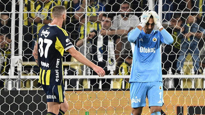 Trio bewertete die Schiedsrichterentscheidungen im Spiel Fenerbahçe – Alanyaspor: Elfmeter auf beiden Positionen. Elfmeter auf dem Spielfeld und im VAR-Raum.