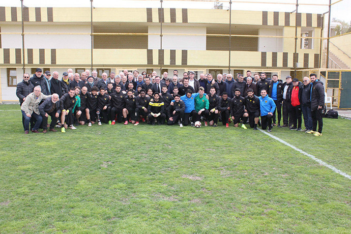 Türk futbolunun efsaneleri buluştu