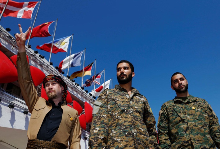 YPG'den Venedik'te propaganda