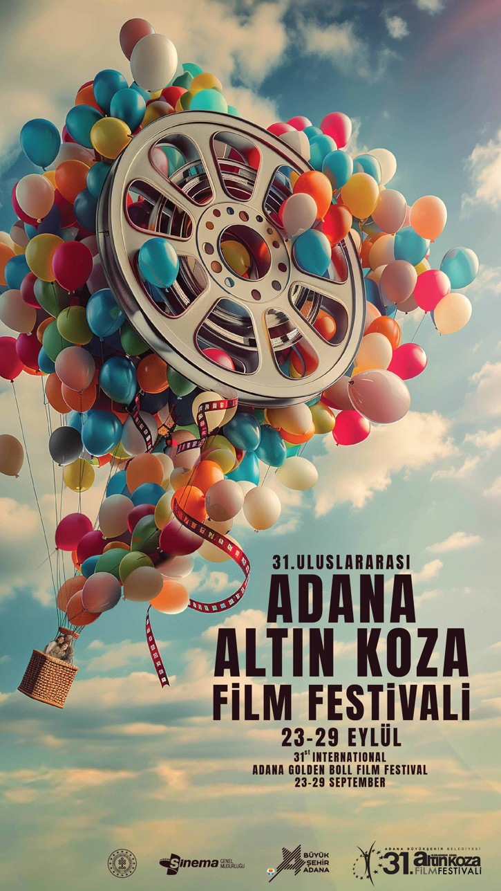 Adana Altın Koza’da Yazlık Sinema nostaljisi