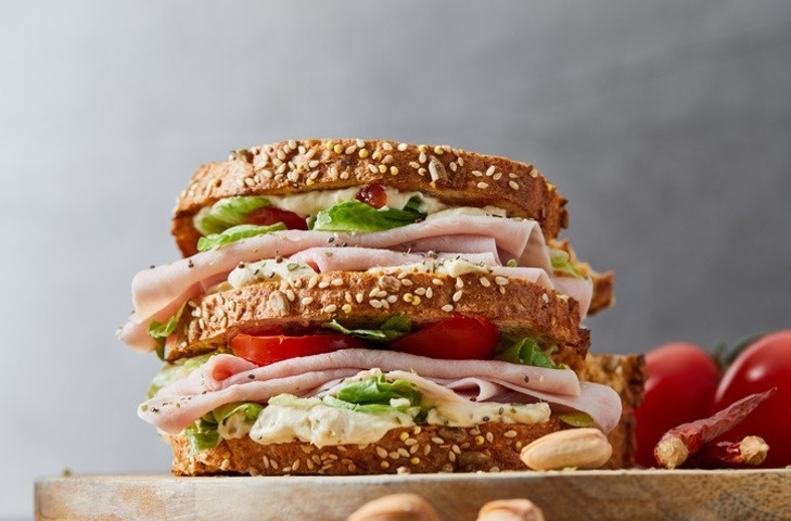 MASTERCHEF SANDVİÇ TARİFLERİ : Evde sandviç ekmeği nasıl yapılır, malzemeleri neler? Yumuşacık puf puf sandviç ekmeği püf noktaları