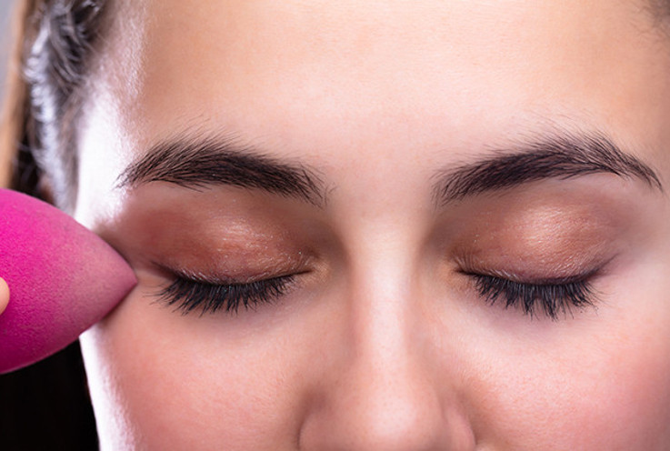 Kusursuz Fondöten İçin Beauty Blender Nasıl Kullanılır?