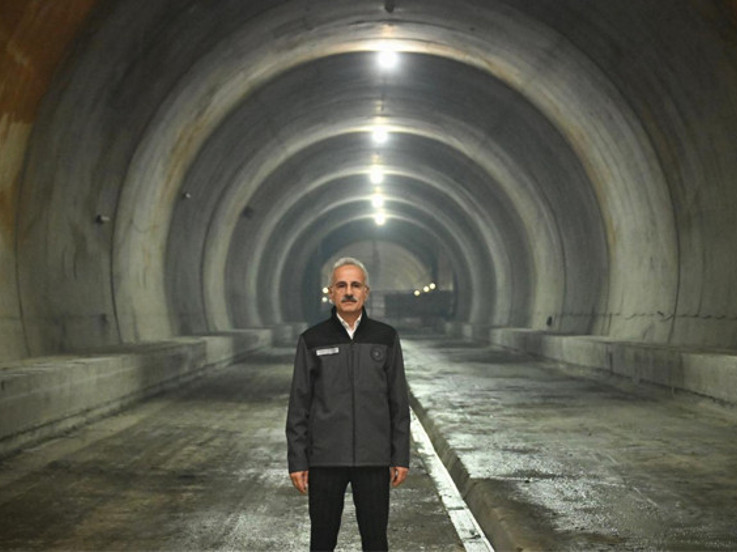 İstanbul-Ankara yüksek hızlı tren seferleri yarım saat kısalıyor