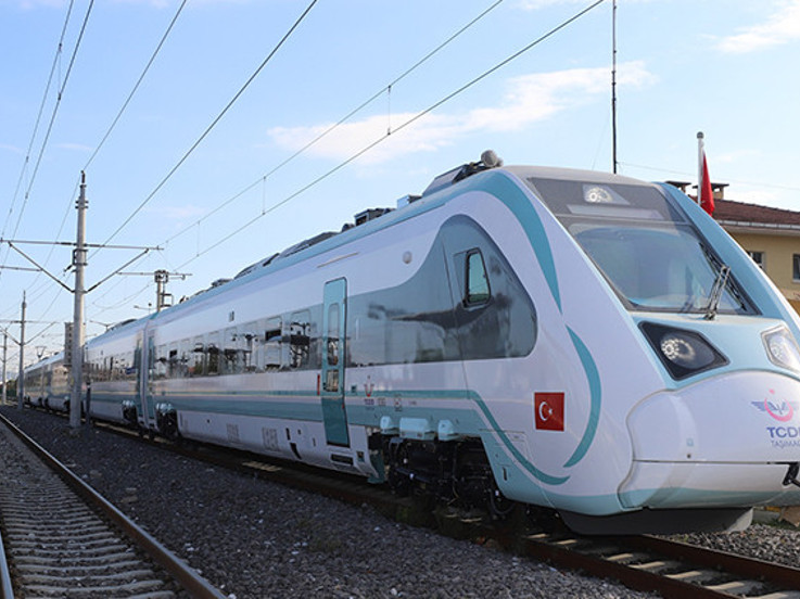 Halkalı-Kapıkule hattına milli tren seti geliyor