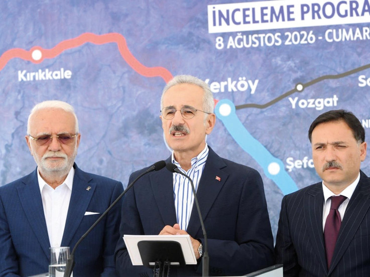 ‘Kayseri-İstanbul arası yolculuk 5 saate düşecek’