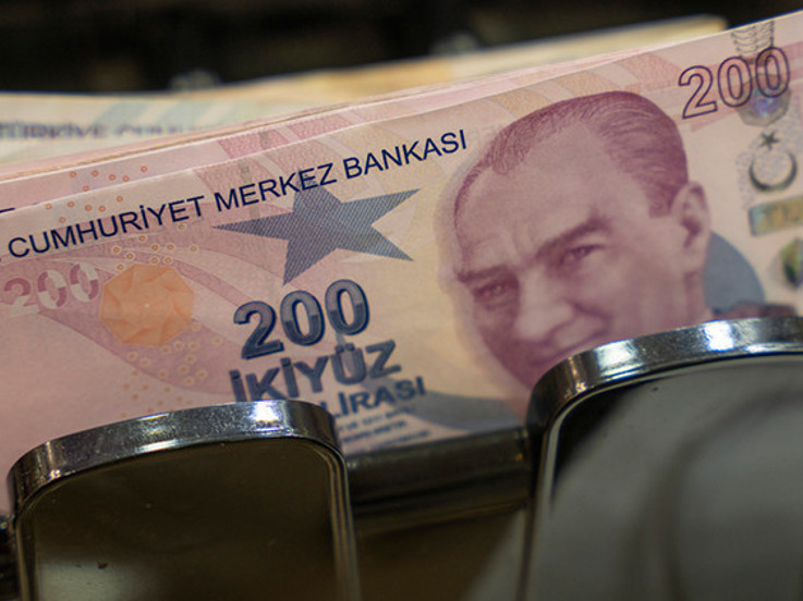 Bütçe ağustosta 12,9 milyar lira fazla verdi