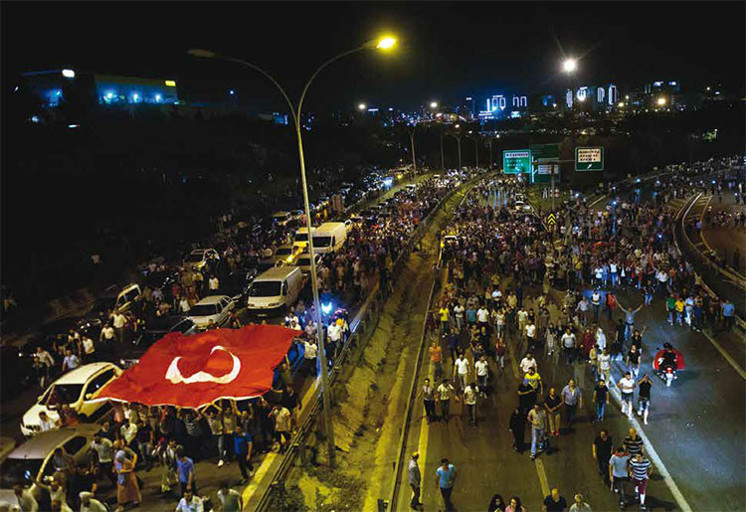 Bir fotoğrafın hikâyesi... Yeşilköy’de o gece