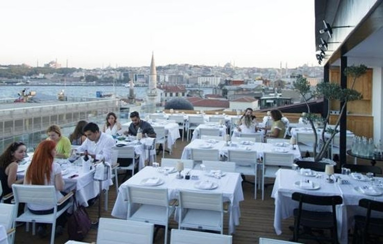 Mükellef Karaköy