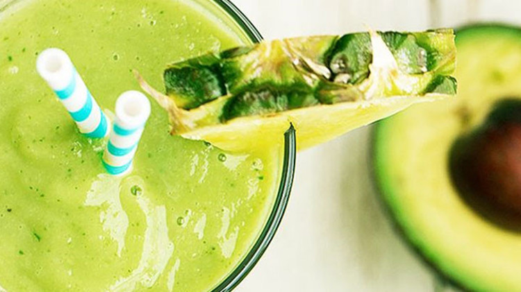 Üç malzemeli smoothie tarifi