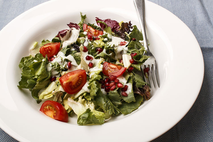 Yoğurtlu diyet salata tarifi