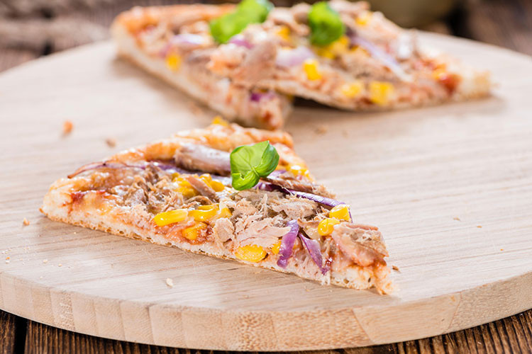 Ton balıklı pizza tarifi