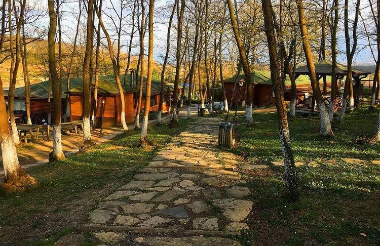Adı gibi saklı bir yer