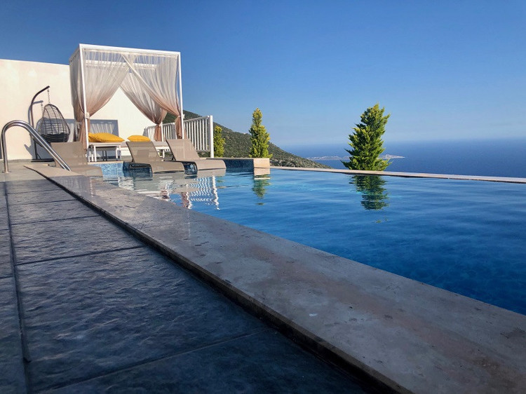 KALKAN GEZİLECEK YERLER