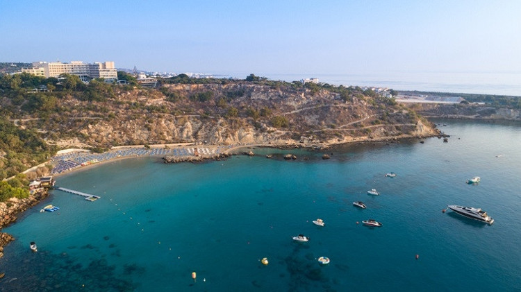Konnos Bay / Aya Napa, Güney Kıbrıs