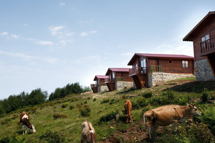 KAYMAKAM OLTULU: MUHTEŞEM BİR DOĞASI VAR