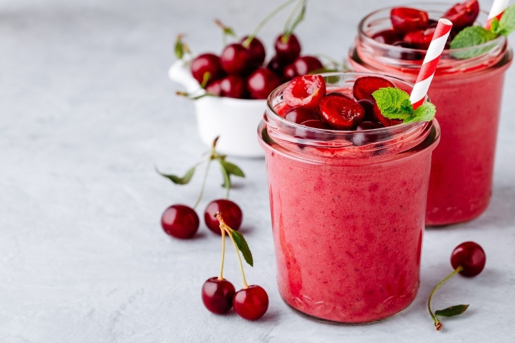 Meyveli shake tarifi
